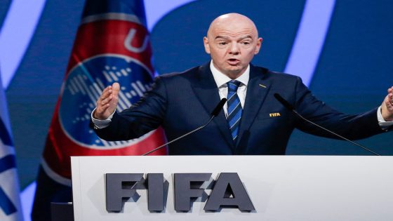 رئيس الفيفا: كل مباراة بمونديال الأندية قيمتها 30 مليون دولار – الخليجي نت