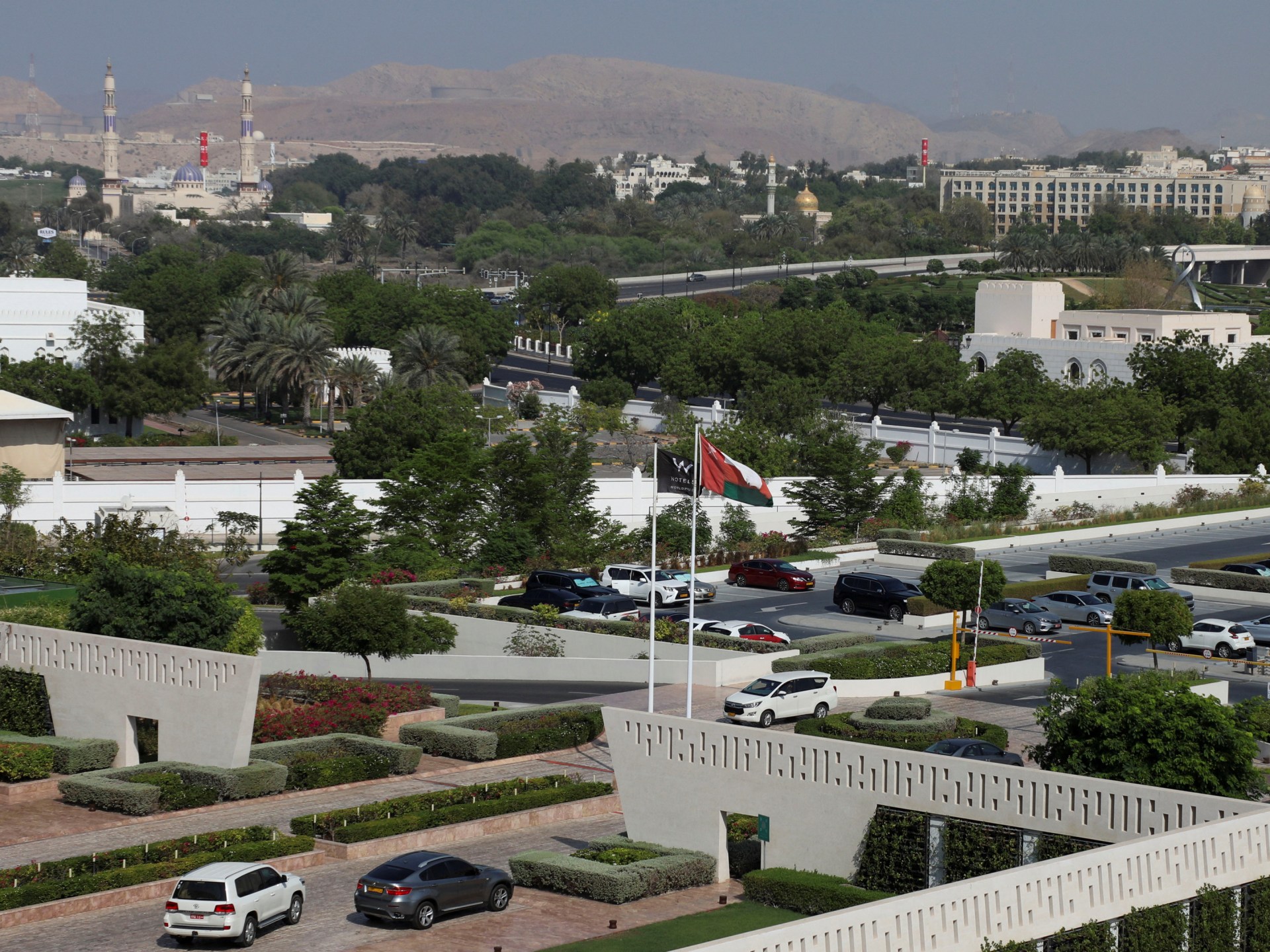 عُمان تصدر مرسوما بفرض ضريبة على دخل الأفراد		 – الخليجي نت