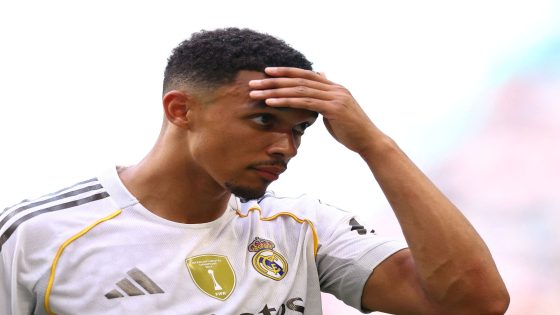 هجوم لاذع على الإنجليزي أرنولد بعد ظهوره الأول مع ريال مدريد – الخليجي نت
