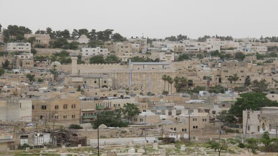 هكذا يتدرج الاحتلال في السيطرة على المسجد الإبراهيمي بالخليل – الخليجي نت