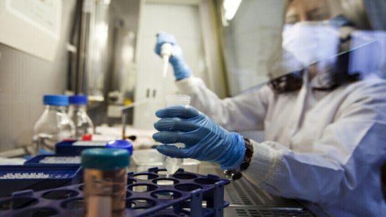 هل اقترب العالم من لقاح يقضي على “الإيدز” بجرعة واحدة؟ – الخليجي نت