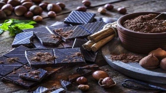 خبراء تغذية يفاجئون الجميع: الشوكولاتة ليست عدوًا للصحة.. بل لها فوائد مذهلة! – الخليجي نت