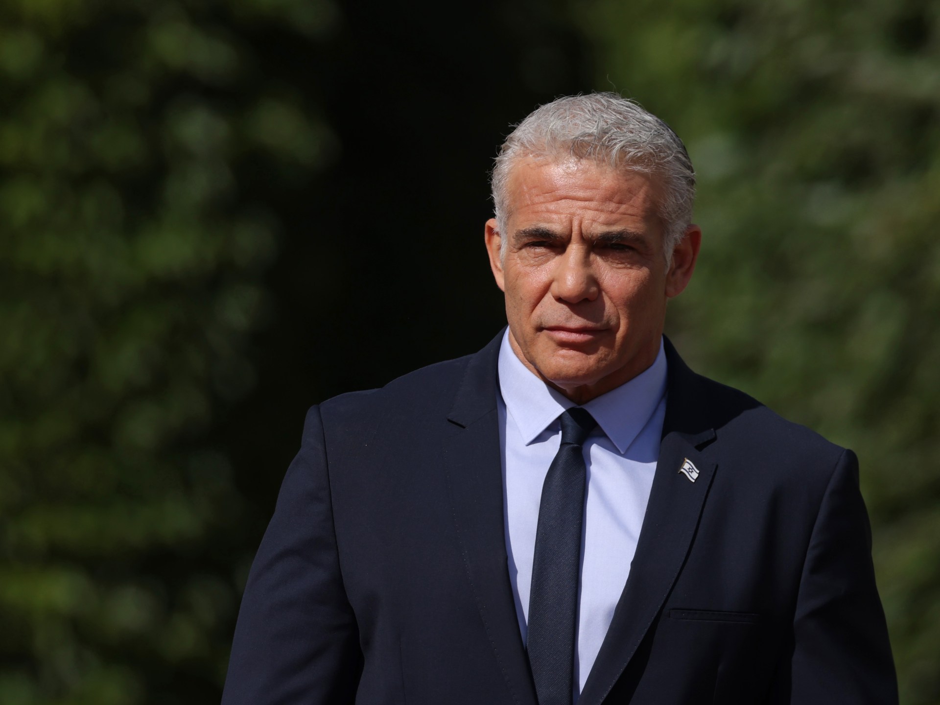 لبيد: العالم بأسره سينبذ إسرائيل إذا لم توقِف الحرب		 – الخليجي نت