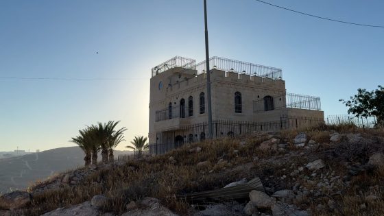 مصير مجهول ينتظر 18 عائلة في أم طوبا بالقدس – الخليجي نت