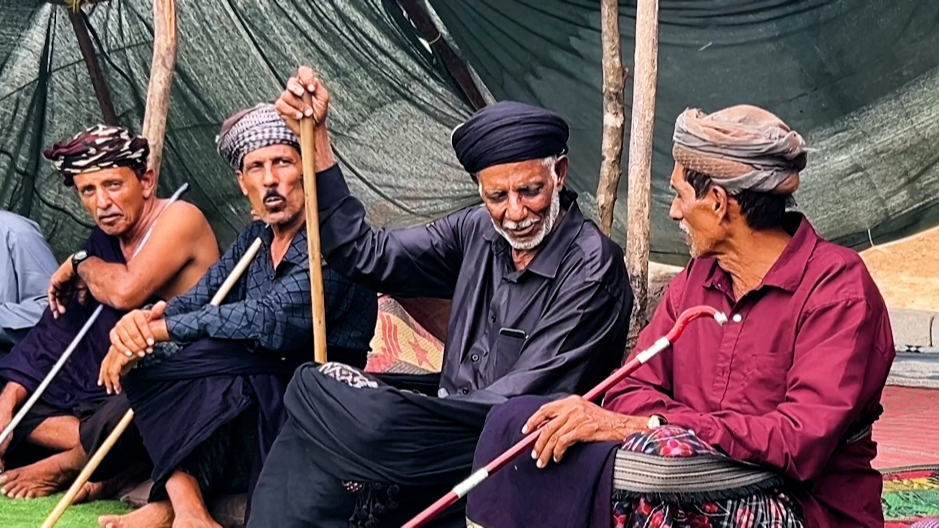 الجبّالية الشحرية: لغة نادرة تصارع النسيان في جبال ظفار العُمانية		 – الخليجي نت