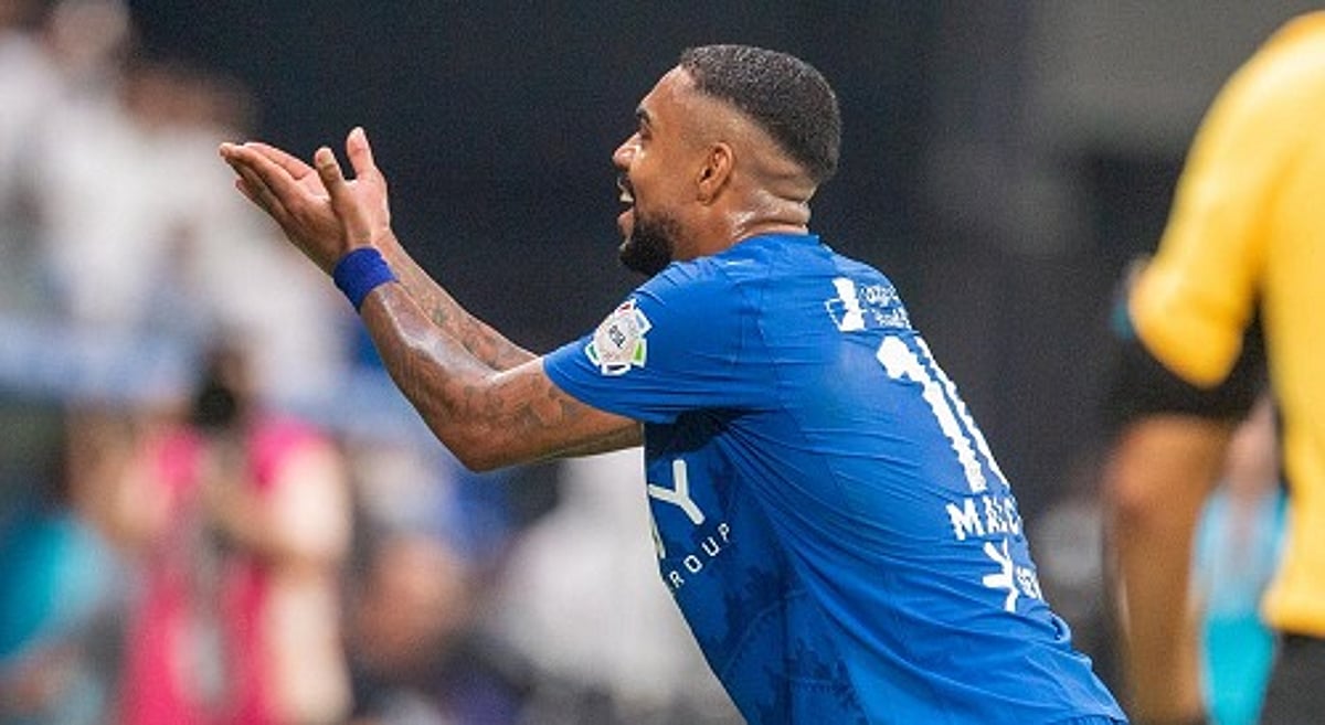 الهلال يضرب الرياض بهدفين دون رد		 – الخليجي نت