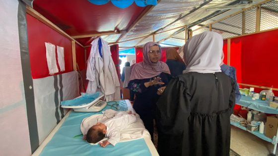جميعهم مجوعون.. قصص مؤلمة ترويها طبيبة أطفال متطوعة – الخليجي نت