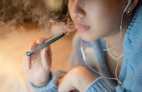 خطر صامت يختبئ في فوهات السجائر الإلكترونية!		 – الخليجي نت