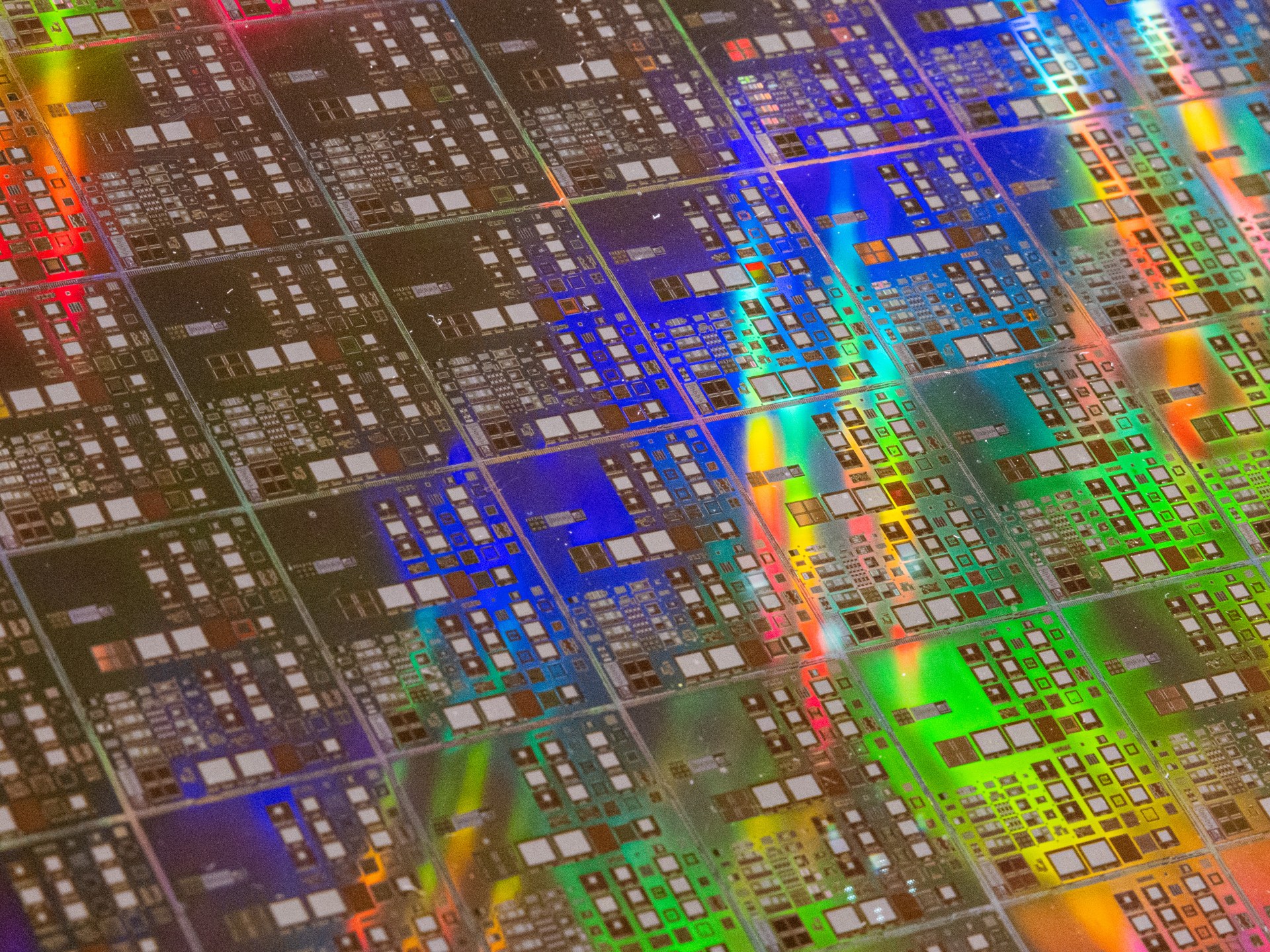 دليلك إلى صناعة الذهب من رمال الصحراء		 – الخليجي نت