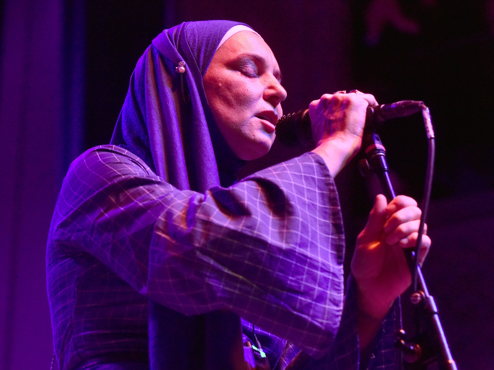 فيلم جديد يرصد رحلة شنيد أوكونور واحتجاجاتها الجريئة		 – الخليجي نت