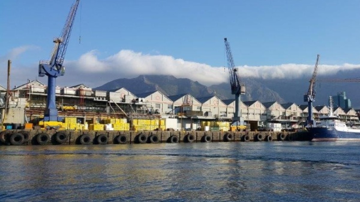 محكمة بجنوب أفريقيا تلغي ترخيص “توتال” و”شل” في كيب الغربية		 – الخليجي نت