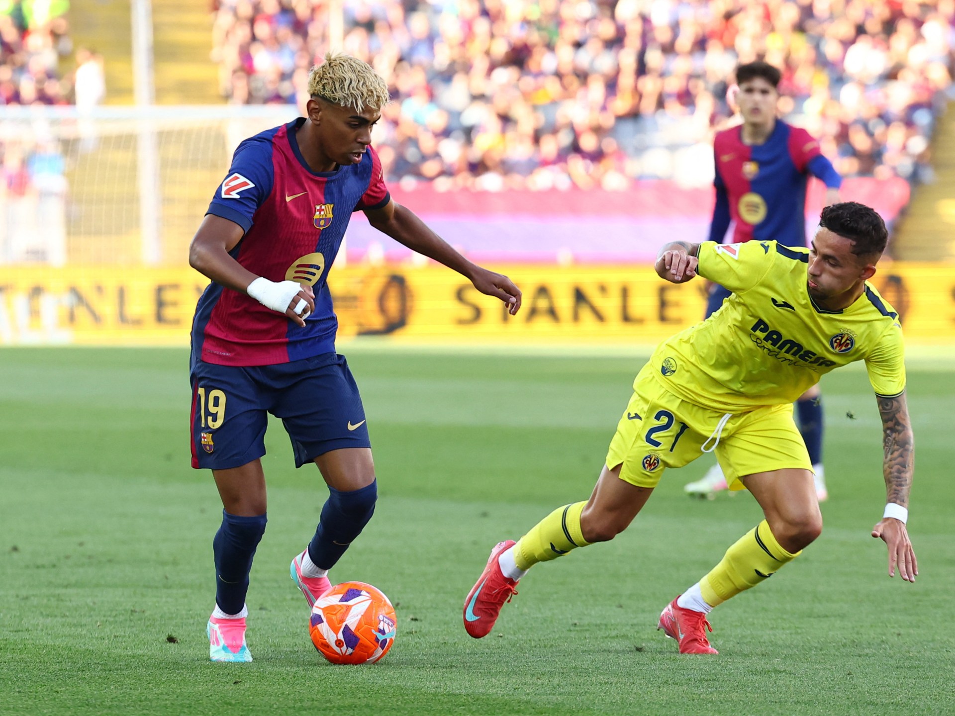 مشجعو برشلونة وفياريال يهددون باللجوء للقضاء بعد قرار نقل المباراة إلى أميركا		 – الخليجي نت