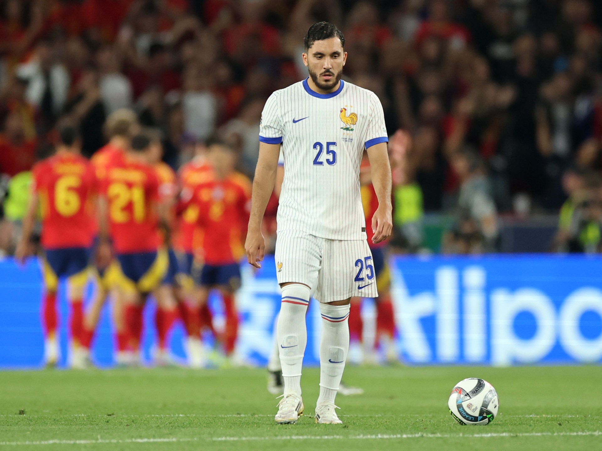 لماذا فشلت الجزائر مؤخرا باستقطاب مواهبها في أوروبا؟		 – الخليجي نت