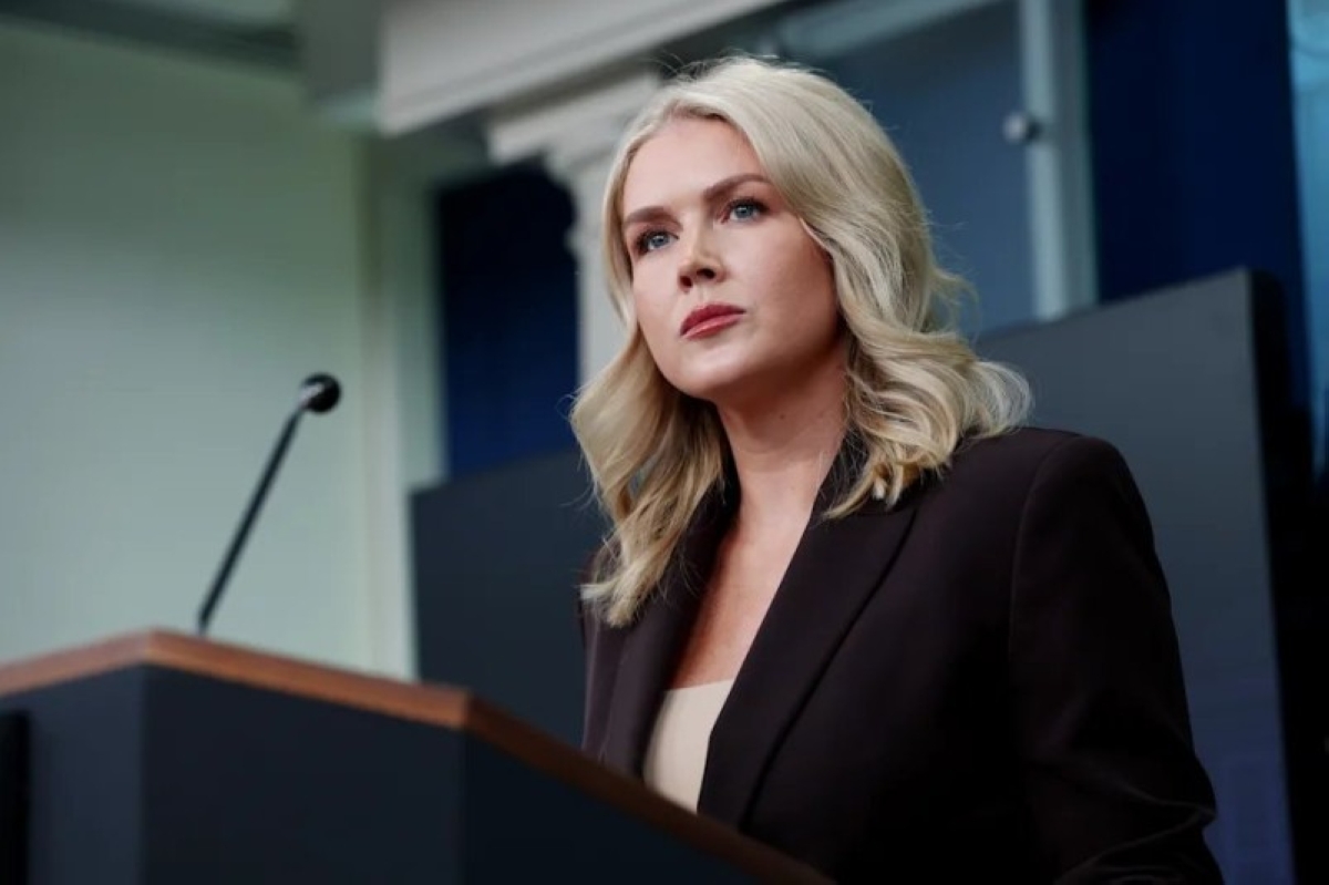 «والدتك».. متحدثة البيت الأبيض تحرج مراسلاً بسبب اختيار بودابست لقمة ترمب وبوتين		 – الخليجي نت