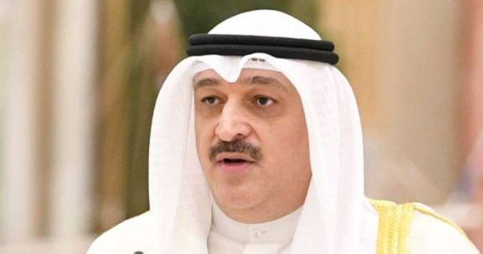 وزير الصحة الكويتي يصدر قرارا بتشكيل لجنة خماسية مشتركة لتعزيز الرقابة الدوائية والغذائية		 – الخليجي نت