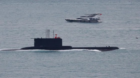 تركيا تبدأ صناعة أول غواصة لتعزيز قدراتها الدفاعية – الخليجي نت