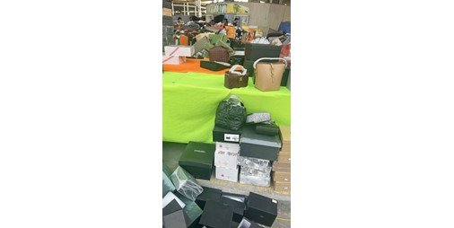 «التجارة»: ضبط 800 قطعة مقلدة في سوق الجمعة وإحالتها للنيابة		 – الخليجي نت