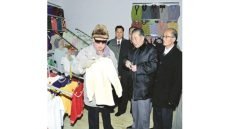 سفارة كوريا الديموقراطية الشعبية: نستذكر مآثر القائد كيم جونغ إيل ونواصل مسيرة البناء وتعزيز العلاقات مع الكويت – الخليجي نت