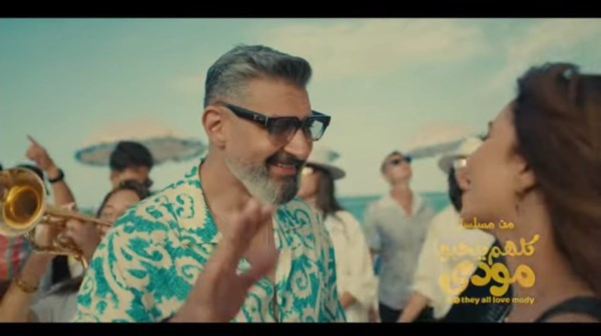 “غير جلده ومجاله”.. ياسر جلال مغني لأول مرة في “كلهم بيحبوا مودي”
                             – الخليجي نت