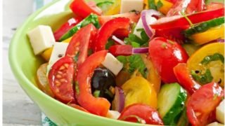 كوكتيل فيتامينات، فوائد لا غنى عنها لتناول حصة من الخضروات النيئة يوميًا
– الخليجي نت