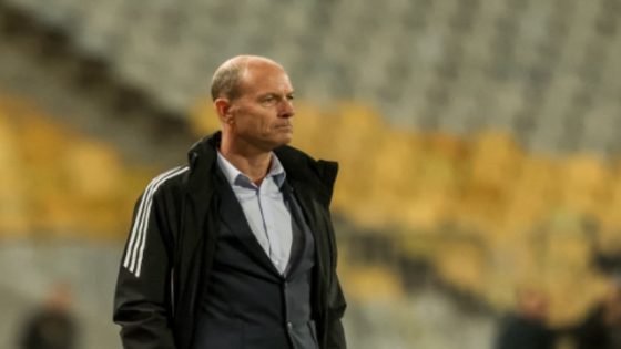 توروب يبحث حلولاً هجومية مبتكرة لحل أزمة رأس الحربة في الأهلي – الخليجي نت