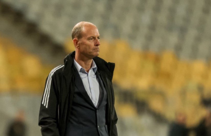 توروب يبحث حلولاً هجومية مبتكرة لحل أزمة رأس الحربة في الأهلي
                         – الخليجي نت