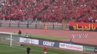 إمام عاشور يعتذر لجماهير الأهلي خلال مواجهة الجيش الملكي
– الخليجي نت