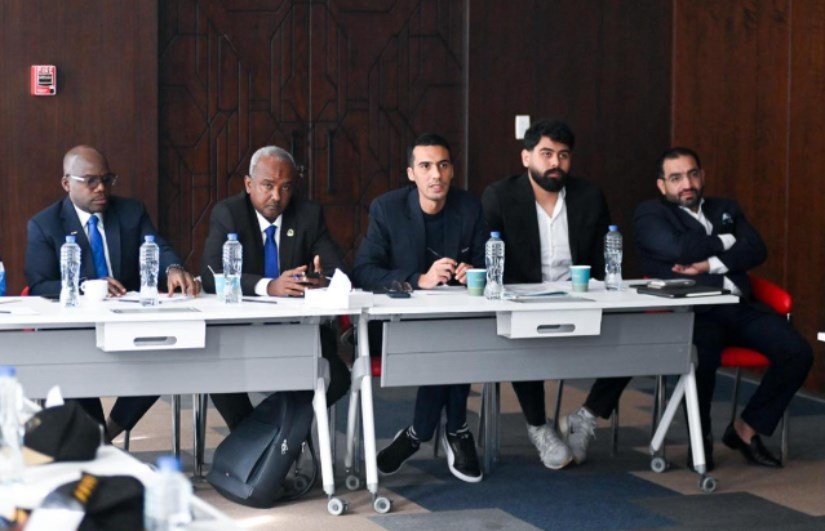 تفاصيل الاجتماع الفني لمباراة الزمالك وكايزر تشيفز
                         – الخليجي نت