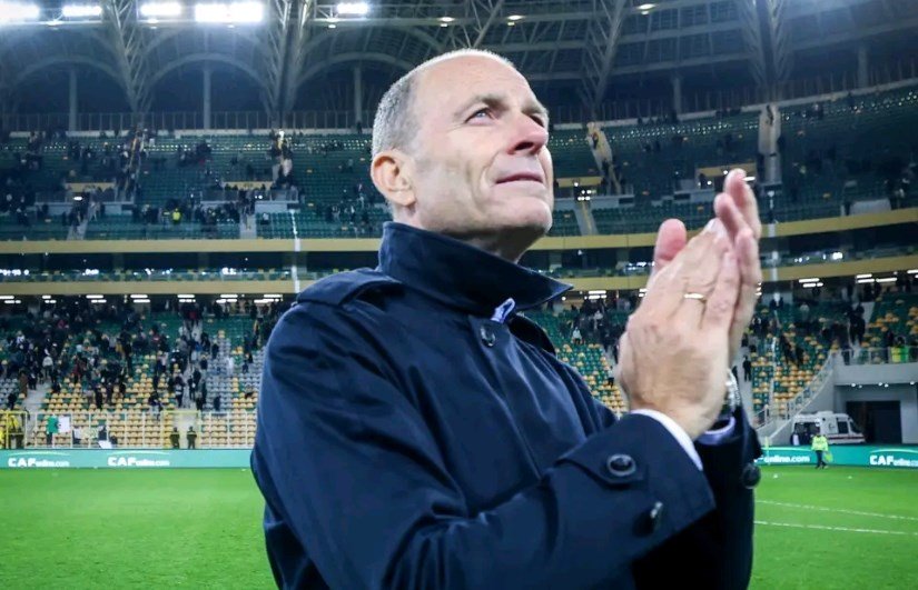 توروب يعلن تشكيل الأهلي لمباراة زد
                         – الخليجي نت