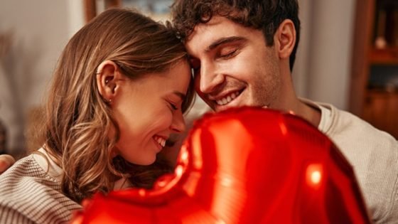 مسكن طبيعي للتوتر.. “الحب” ينعش صحتك النفسية والجسدية – الخليجي نت