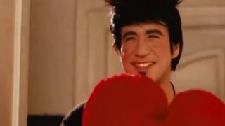 “عايزة ورد يا إبراهيم”.. أشهر جمل أيقونية في عيد الحب بالسينما المصرية
                             – الخليجي نت