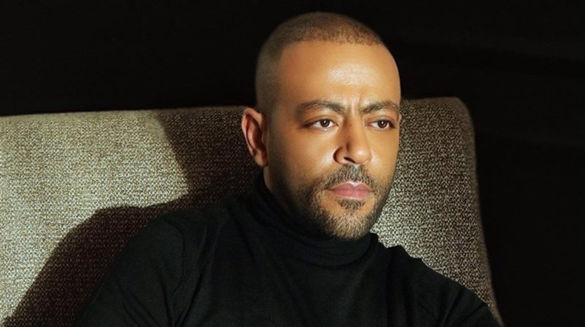 تامر عاشور يغني تتر “توابع” لريهام حجاج
                             – الخليجي نت