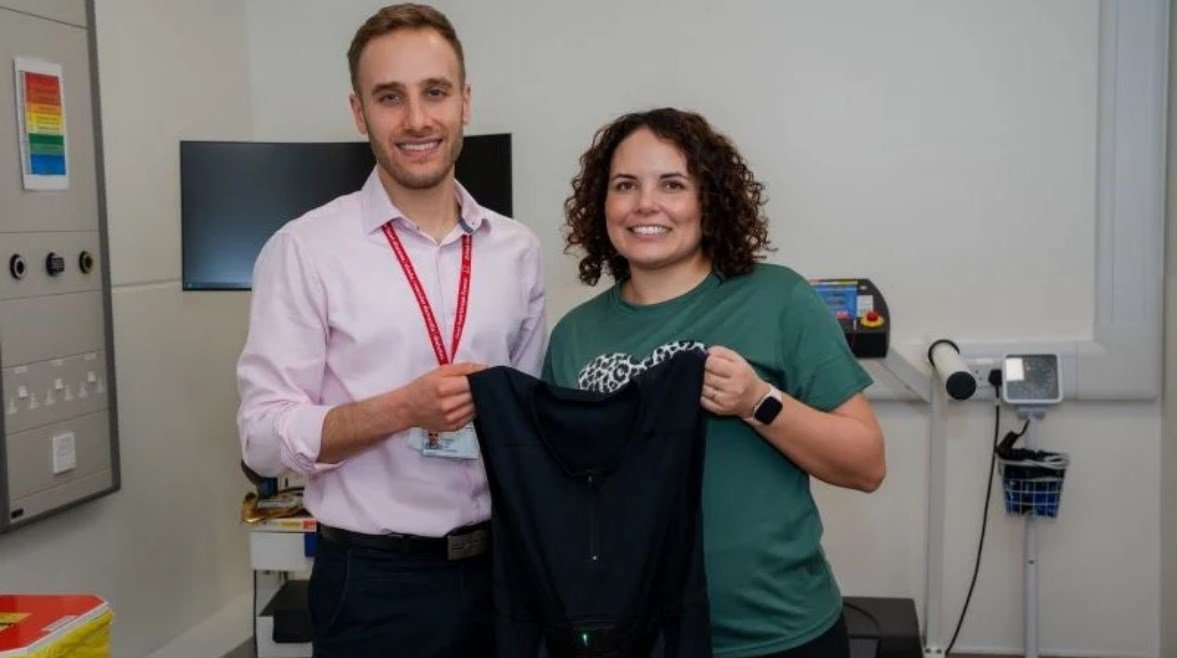 مدرب على ألف مريض.. الذكاء الاصطناعي يدخل سباق إنقاذ القلوب بـ”قميص”
– الخليجي نت