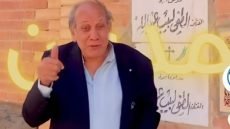 “اللي بينتقدني يأكل عيالي”.. منير مكرم يرد على مهاجميه بعد إعلان المدفن – الخليجي نت