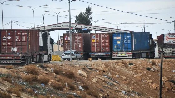 الأردن.. أزمة شحن عقب حظر سوريا الشاحنات الأجنبية – الخليجي نت