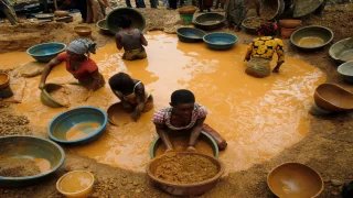 معادن أفريقيا.. هل تتحول من لعنة إلى مفتاح للتنمية؟ – الخليجي نت