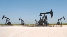 يبدأ تأهيلهما خلال أسبوعين.. دمشق تتسلم أكبر حقلين للنفط بالحسكة – خليجي نيوز