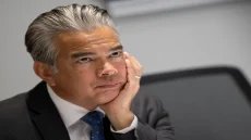 ولايات أمريكية تقاضي إدارة ترمب بشأن تمويل الطاقة النظيفة – الخليجي نت