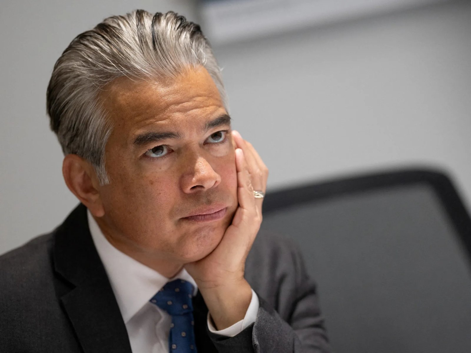 ولايات أمريكية تقاضي إدارة ترمب بشأن تمويل الطاقة النظيفة – الخليجي نت