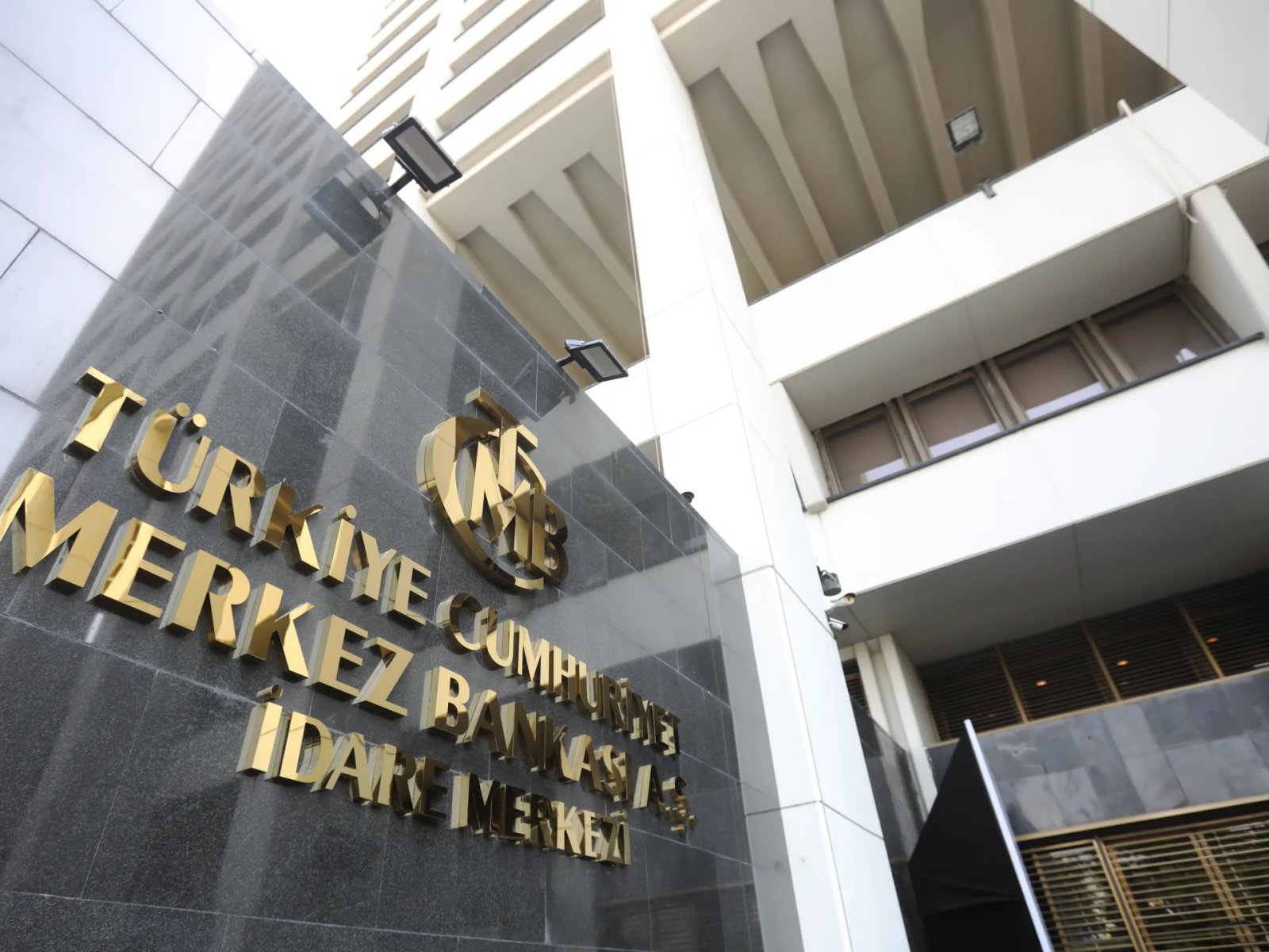 أكبر انخفاض أسبوعي لاحتياطي تركيا من الذهب منذ 2018		 – الخليجي نت