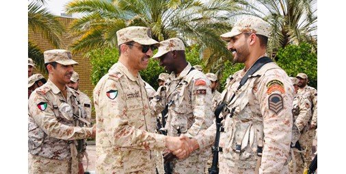 رئيس الأركان: العمل بكل كفاءة واقتدار لحفظ الأمن		 – الخليجي نت