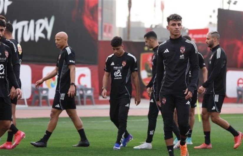 الأهلي يستأنف تدريباته استعدادا لمواجهة المقاولون بالدوري
                         – الخليجي نت