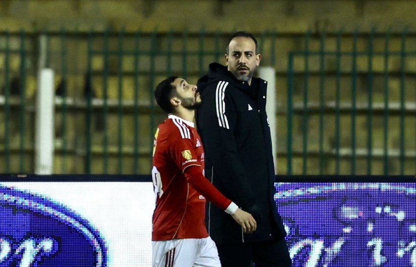 الأهلي يعلن إصابة كريم فؤاد بقطع جزئي في الرباط الصليبي للركبة
                         – الخليجي نت