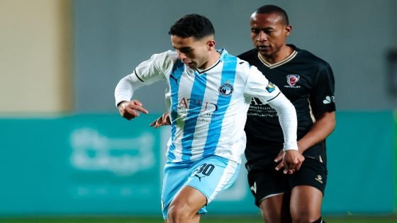 وزير الشباب والرياضة يطمئن على لاعب بيراميدز بعد بلع لسانه – الخليجي نت