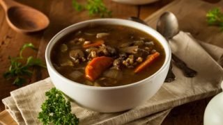 5 أنواع شوربة تشعرك بالشبع والدفء في شتاء رمضان 2026
– الخليجي نت