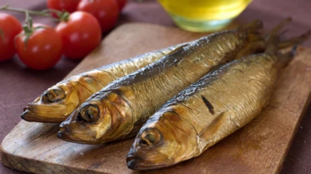 ليست مجرد “موالح”.. الرنجة صيدلية طبيعية متكاملة وسر “المزاج العالي”
                             – الخليجي نت