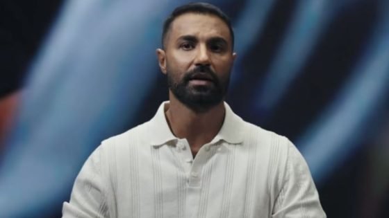 كريم فهمي يرد على “سؤال محرج” بشأن عمله في الطب – الخليجي نت