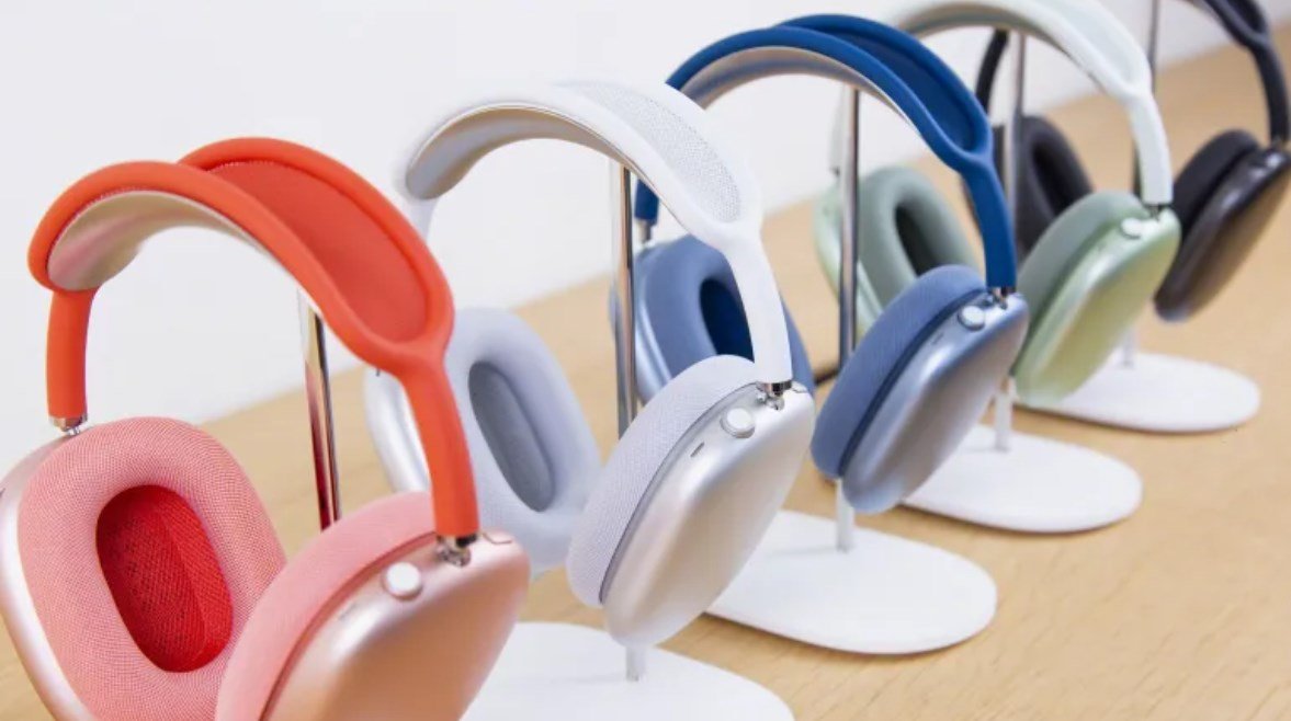 آبل تطلق رسميًا سماعات AirPods Max 2 مع تحسينات صوتية وذكاء اصطناعي
– الخليجي نت