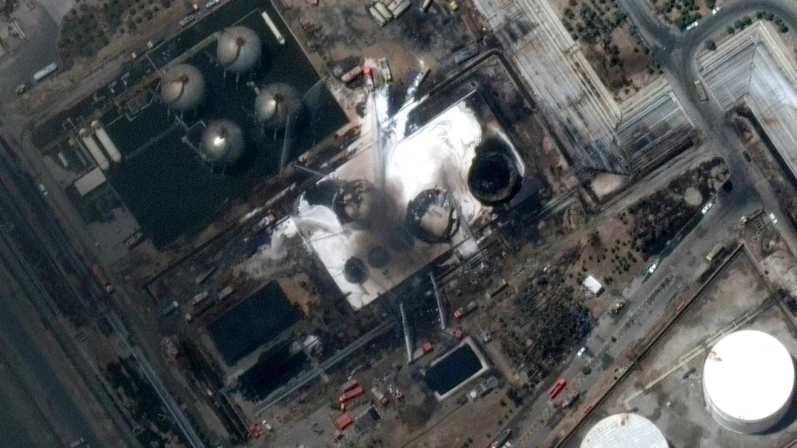 جدل الإغلاق والفتح.. ما تداعيات أزمة مضيق هرمز على سوق الطاقة؟ – الخليجي نت