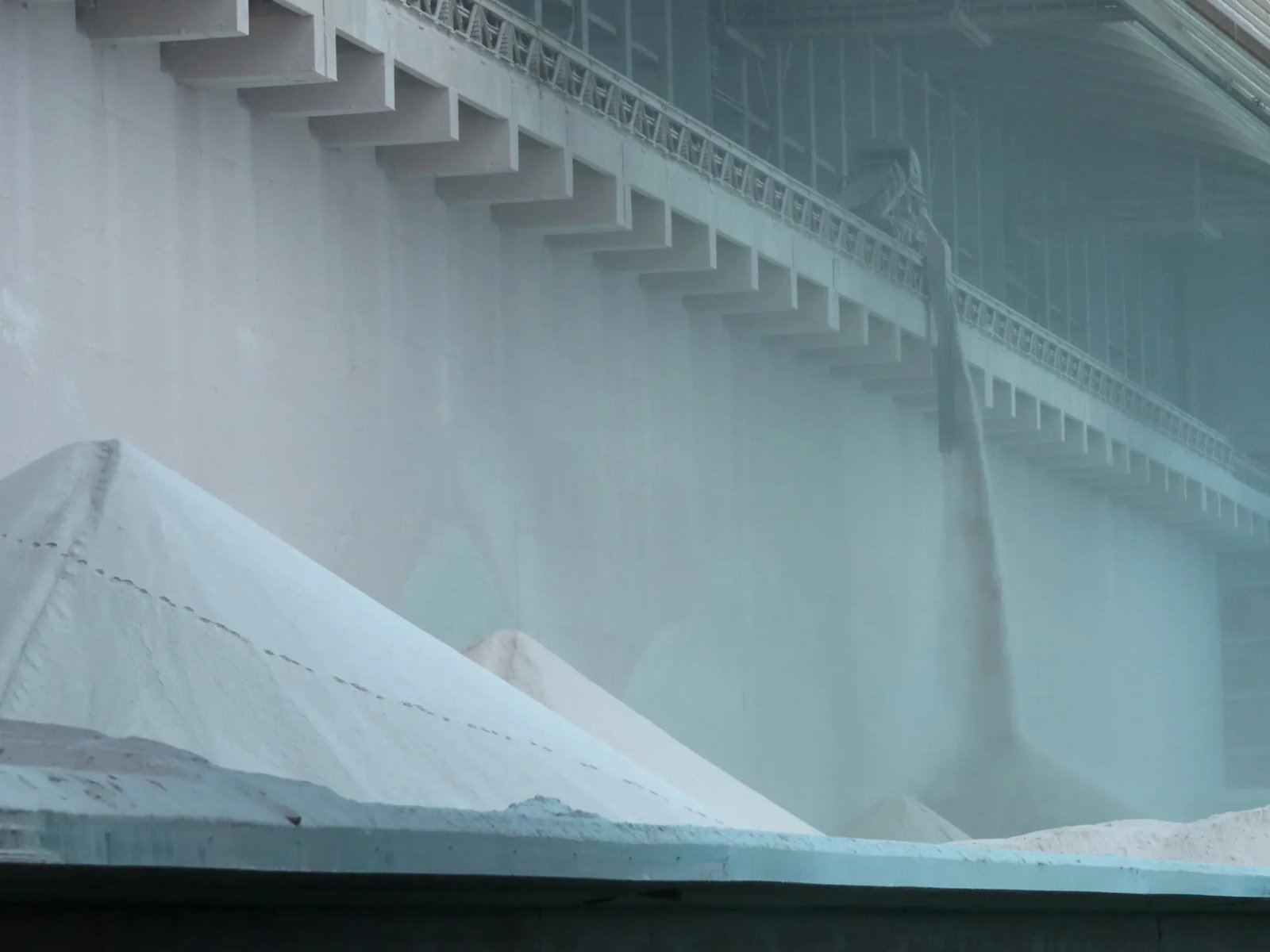 مسؤول روسي: لا نملك فائض إنتاج لزيادة صادرات الأسمدة		 – الخليجي نت